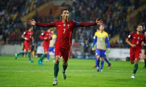 Ronaldo: Lập siêu phẩm nhưng đá 11m tệ - 1