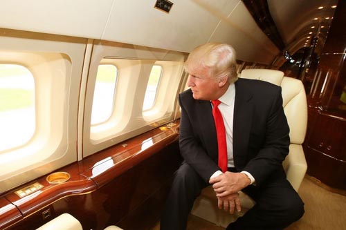 Trump chê Không lực Một, muốn dùng máy bay dát vàng? - 1