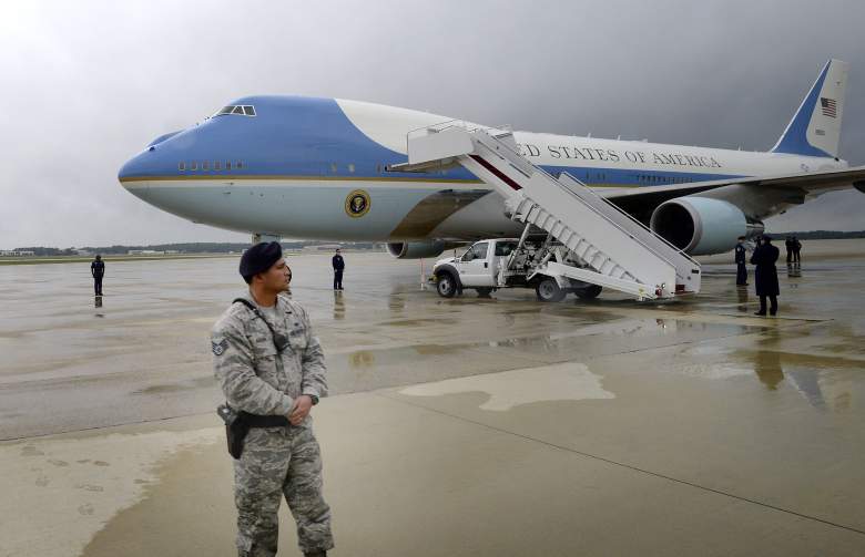 Trump chê Không lực Một, muốn dùng máy bay dát vàng? - 4