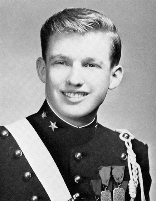 Từ cậu bé Trump hung hăng đến ngôi sao học viện quân sự - 2