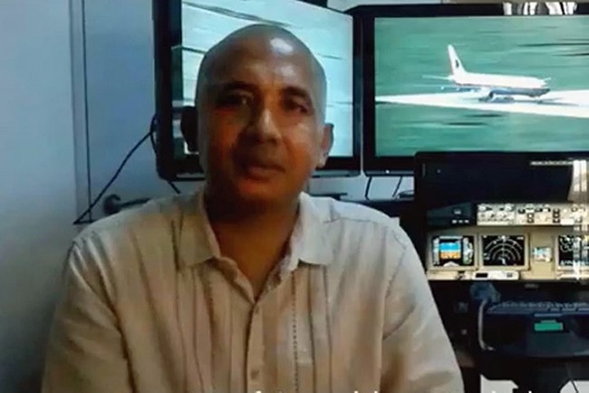 Cơ trưởng MH370 đâm xuống biển để cứu hàng ngàn người? - 1