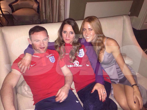 MU: Say xỉn, cặp kè gái lạ, Rooney hết tương lai - 1