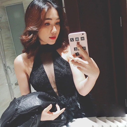 Diện mạo đối lập của Công Phượng và Hòa Minzy hậu chia tay - 11