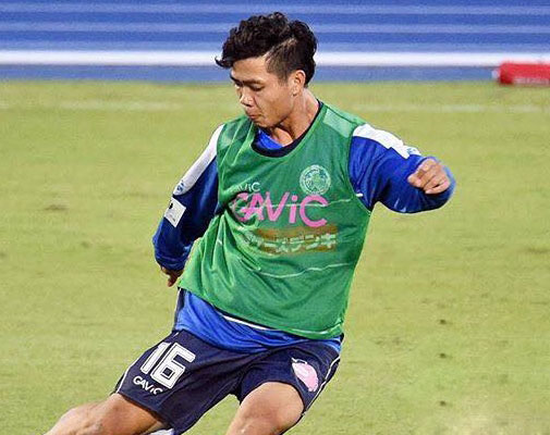 Diện mạo đối lập của Công Phượng và Hòa Minzy hậu chia tay - 9