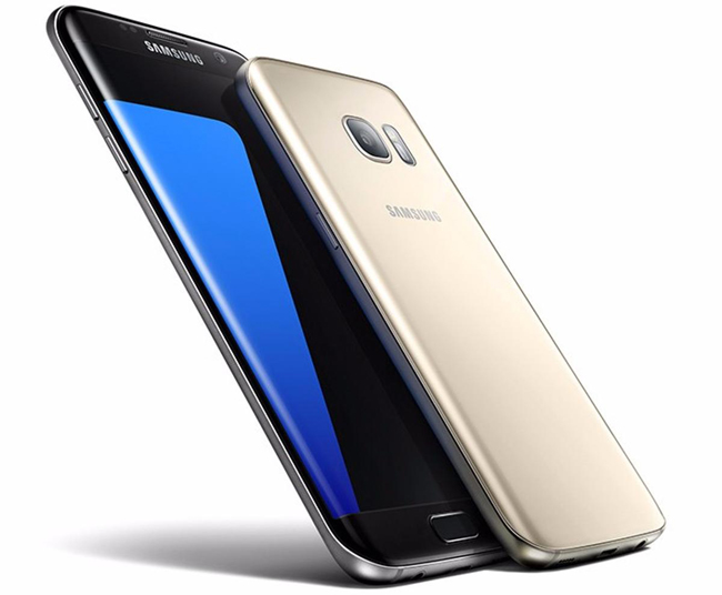Samsung Galaxy S7 Edge có màn hình 5,5 inch, trong khi Galaxy S7 có màn hình 5,1 inch. Sự chênh lệch tuy nhỏ về kích thước, nhưng nó vô cùng quan trọng với một chiếc smartphone, và đối với từng lựa chọn của khách hàng.