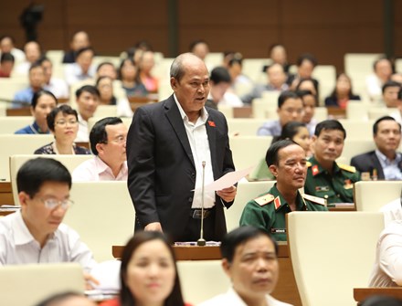 Bộ trưởng Bộ Nội vụ chưa trả lời câu hỏi về vụ Trịnh Xuân Thanh - 1