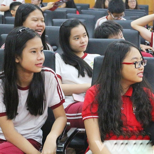 Bất ngờ với kết quả học của Phương Mỹ Chi ở trường - 2