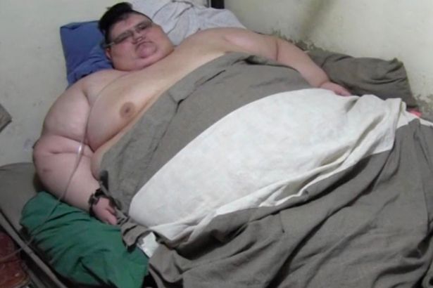 Chàng béo 500kg bắt đầu ăn kiêng để tự cứu mình - 1