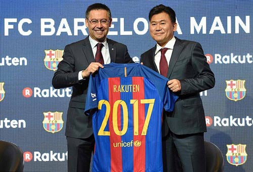 Ký hợp đồng 200 triệu bảng, Barca tự tin "trói" Messi - 1