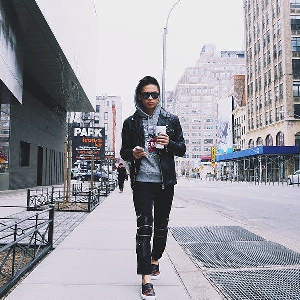 Những mỹ nam Việt Kiều gây khuynh đảo Vbiz - 4