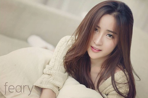 Nữ sinh mang 4 dòng máu lai khiến quý ông khao khát - 6