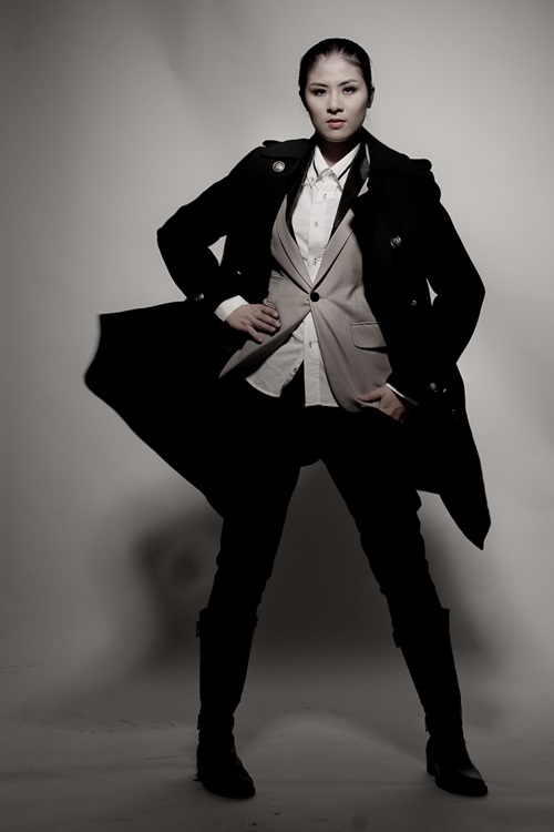 Những lần mặc sexy, cá tính hiếm hoi của HH Ngọc Hân - 11