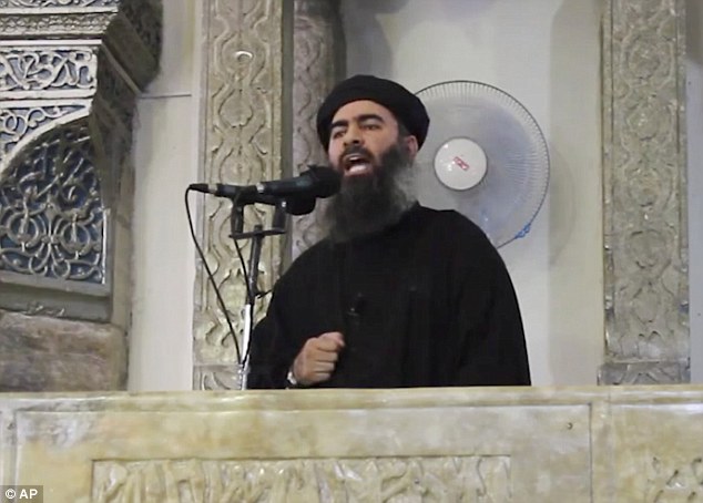 Thủ lĩnh tối cao IS ngủ dưới hầm với đai bom tự sát - 1