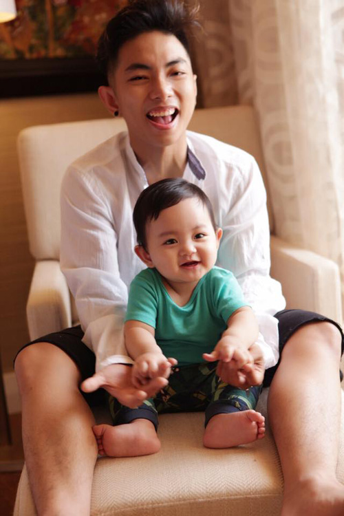 Nhiều mày râu "thua" chồng kém 12 tuổi của Khánh Thi! - 3