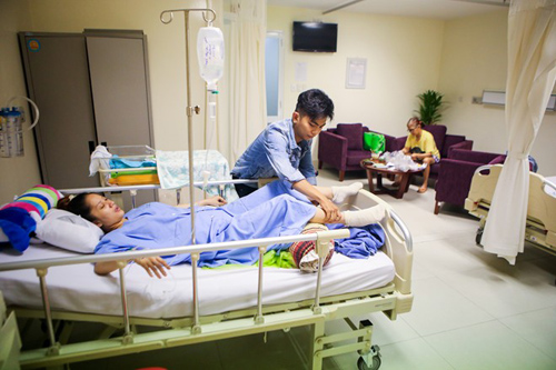 Nhiều mày râu "thua" chồng kém 12 tuổi của Khánh Thi! - 10