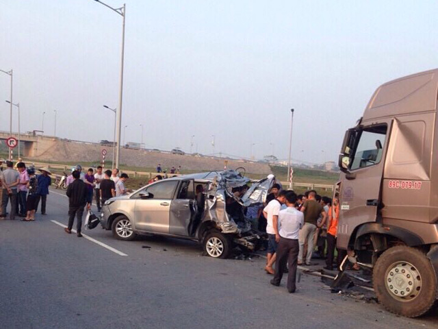 Tai nạn cao tốc Hà Nội-Thái Nguyên: Bắt khẩn cấp lái xe Innova - 1