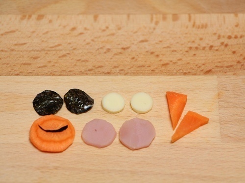 Cơm chiên bọc trứng hình gà con cực đáng yêu cho bé - 7