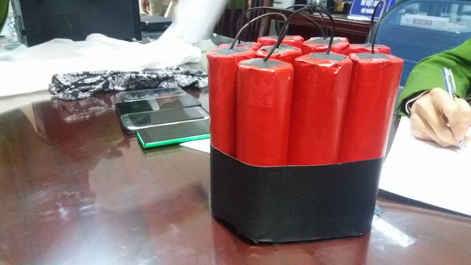 Xử nghiêm nhóm thanh niên làm clip đốt bom giả - 3