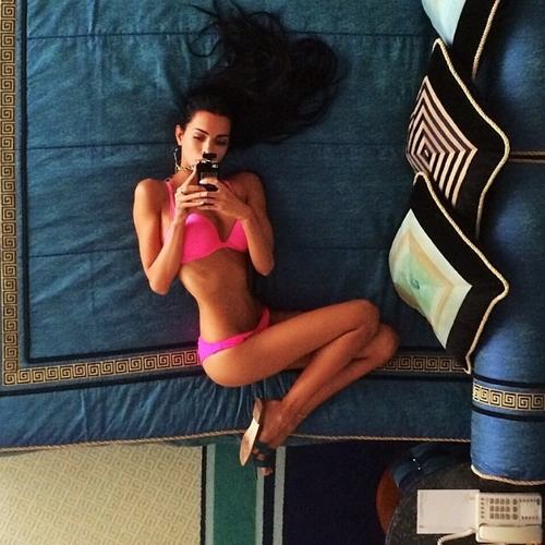 Cuộc sống vương giả của công chúa giàu có nhất Dubai - 10