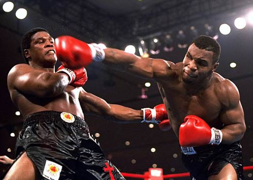 30 năm cú knock-out đưa Mike Tyson thành "Thần" - 1