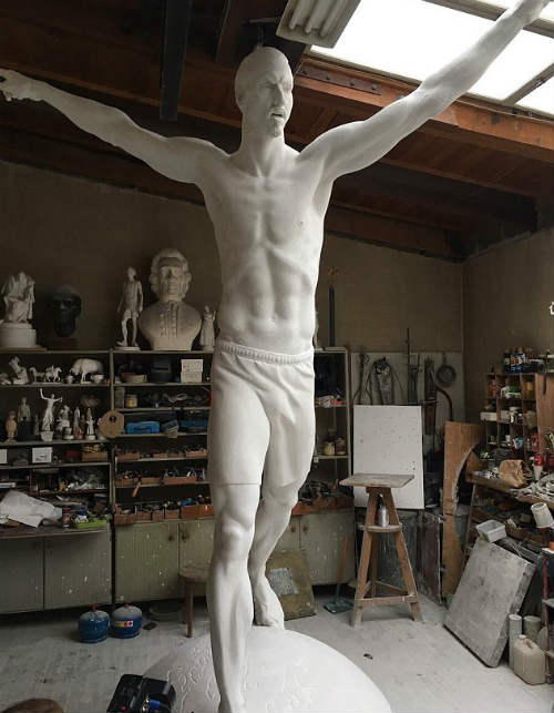 Tin HOT bóng đá tối 23/11: Cris Ronaldo có rất nhiều kẻ thù - 2