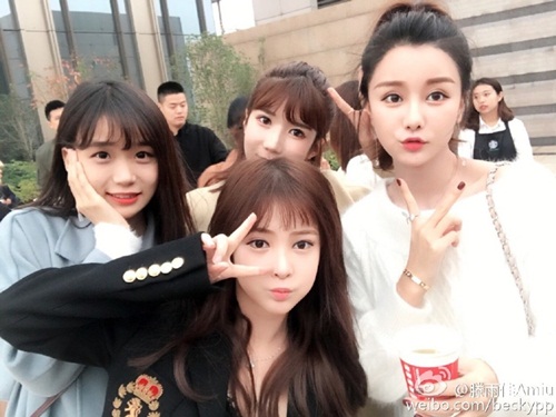 Hơn 30 triệu người xem đám cưới siêu sang của hot girl TQ - 10