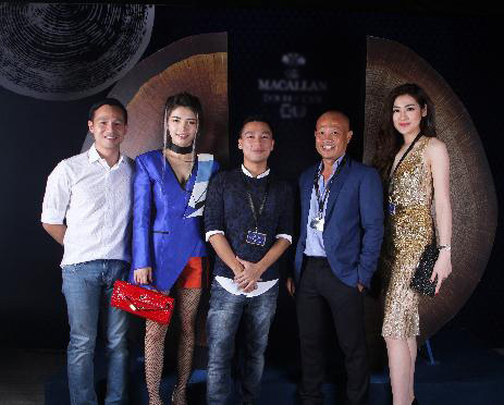 Siêu mẫu Hà Anh rực rỡ cùng chồng tại sự kiện - 9