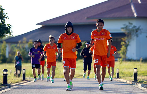 Xuân Trường, Ngọc Hải trình diễn kỹ thuật ở sân tennis - 3