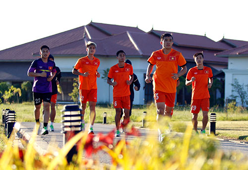 Xuân Trường, Ngọc Hải trình diễn kỹ thuật ở sân tennis - 4