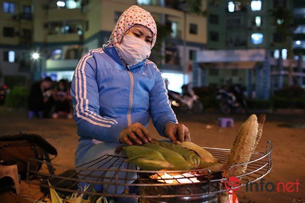 Những món ăn vỉa hè đặc trưng của mùa đông Hà Nội - 2