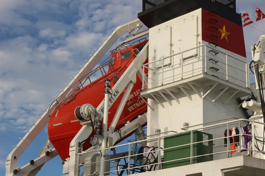 Chiêm ngưỡng 2 tàu cảnh sát biển hiện đại ở Khánh Hòa - 6