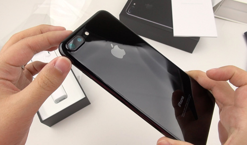 iPhone 8 sẽ dùng camera kép chụp ảnh 3D - 1