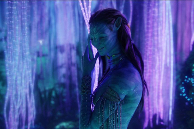 Neytiri trong phim Avatar cũng "mặc như không".
