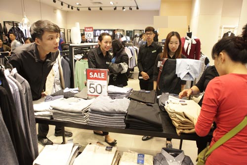 Hà Nội: Quý ông cũng "quay" với Black Friday - 3