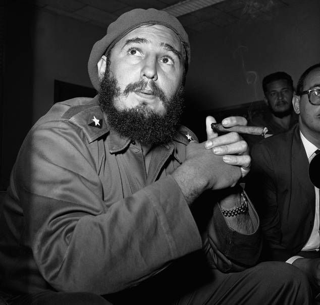 638 lần CIA âm mưu ám sát Fidel Castro - 1