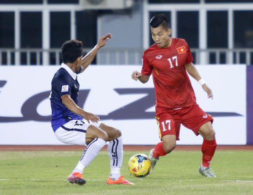 &#34;ĐT Việt Nam đá thế này gặp Indonesia ở bán kết rất lo&#34; - 1