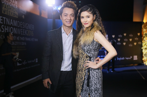 Jolie Nguyễn xẻ khoét tới hông, đọ sắc cùng dàn mỹ nhân Việt - 10