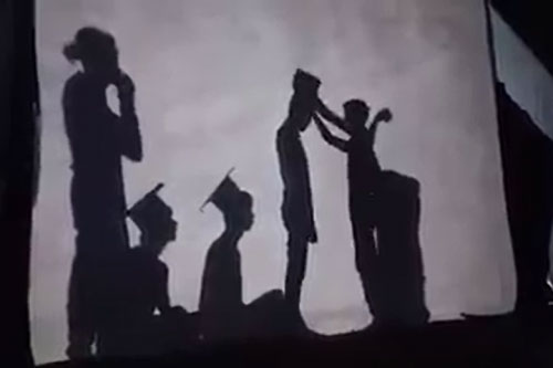 Xúc động màn múa bóng về mẹ của học sinh Gia Lai - 1