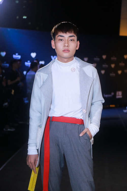 Mai Ngô "đùi đá tảng" vẫn sexy lấn át cả hoa hậu Thùy Dung - 10