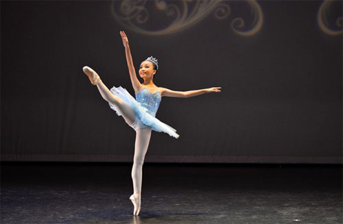 Gặp gỡ nữ sinh 13 tuổi với hơn 10 năm trên sàn diễn Ballet - 3