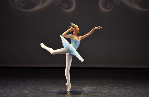 Gặp gỡ nữ sinh 13 tuổi với hơn 10 năm trên sàn diễn Ballet - 4