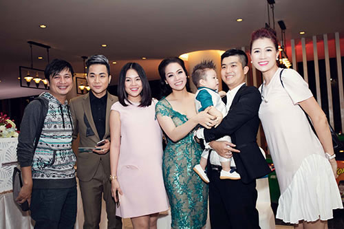 Những bữa tiệc thôi nôi “5 sao” của con sao Việt - 7