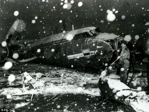 Đội bóng gặp tai nạn máy bay rơi: Hồi ức MU, Torino - 1