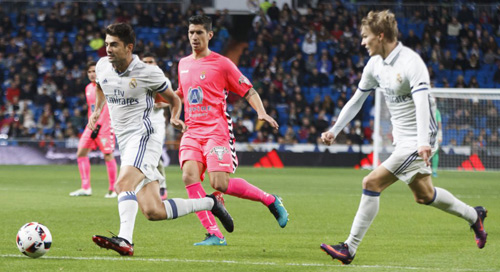 Real Madrid - Leonesa: Đại tiệc & con trai Zidane - 1