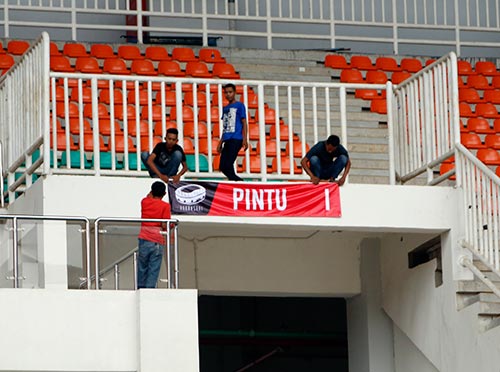 AFF Cup: SVĐ đại chiến Indonesia - Việt Nam như một công trường - 5