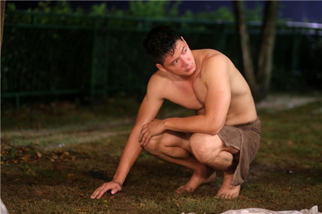Cảnh bán nude trong phim của Bình Minh được coi là phân cảnh được khán giả mong đợi và yêu thích nhất.
