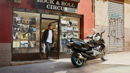 2017 BMW C650 Sport/ C650 GT khiến phái mạnh mê - 2