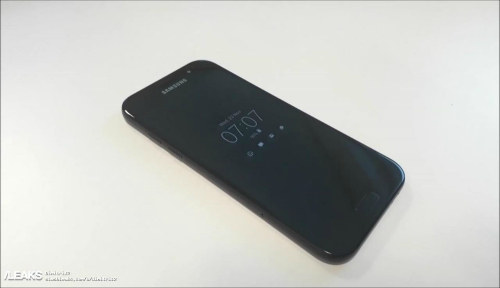 Chùm ảnh về Samsung Galaxy A5 &#40;2017&#41; lộ diện - 1