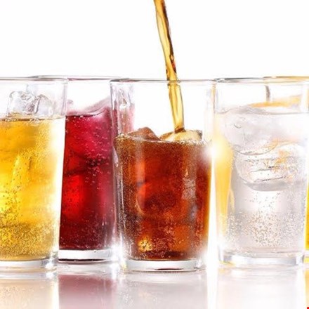 5 loại nước không nên uống trước khi tập thể dục - 1