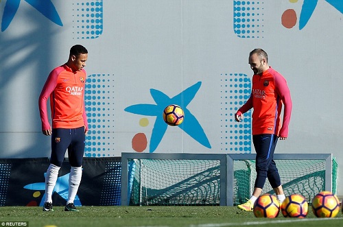 Siêu kinh điển Barca - Real: Ronaldo bị quây, Enrique kỳ lạ - 7